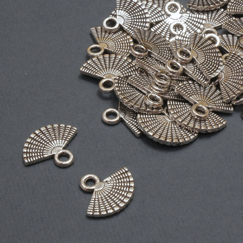 Fan pendant findings, diameter 13×11mm, +/- packaging 20 g, 35 pcs