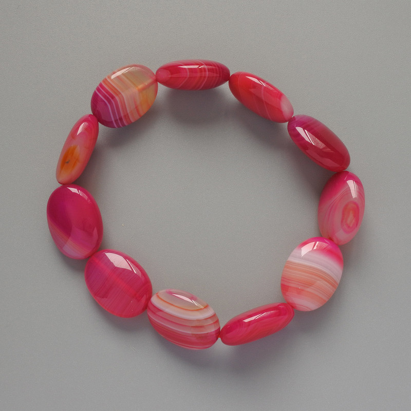 Raspberry Agate Bracelet, natural stone, oval, 13×18 mm diameter, length 18 cm +/- (stretch)