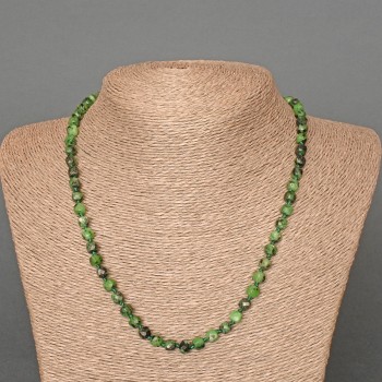 Zoisite Necklace, Natural Stone, Faceted Cube Beads, diameter 5 mm ±, length 49 cm