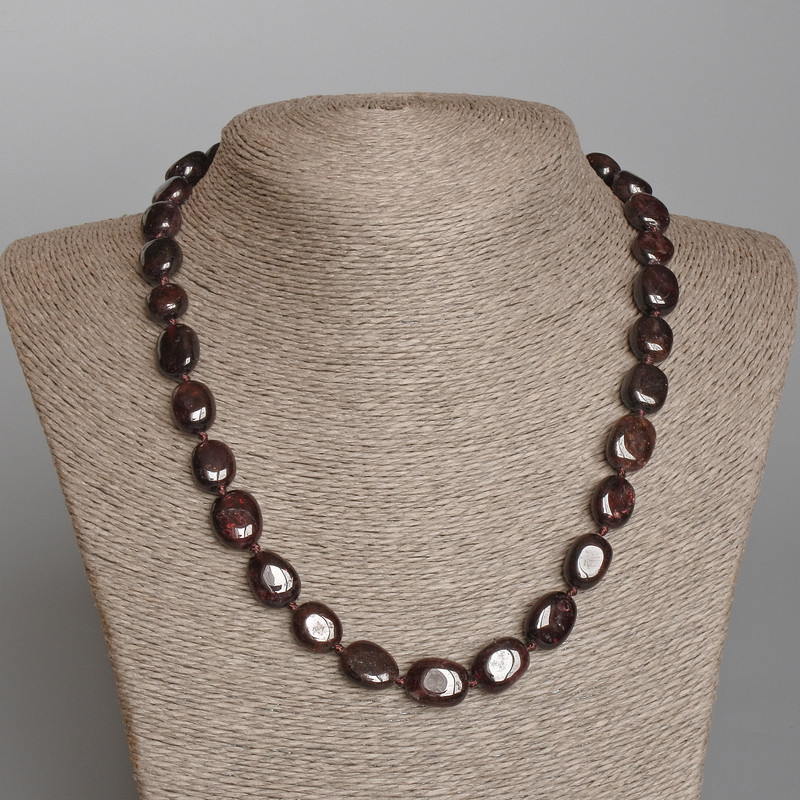 Garnet necklace, natural gemstone, faceted, diameter 12x14 mm+-, length 51 cm+