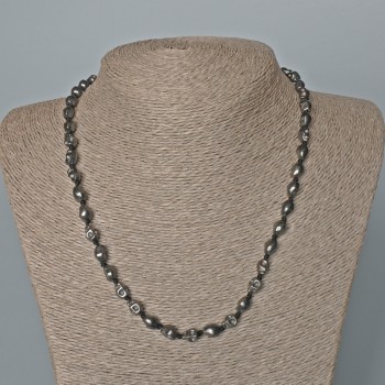 Hematite Skull Necklace, diameter 6x8x6 mm+-, length 48 cm+-