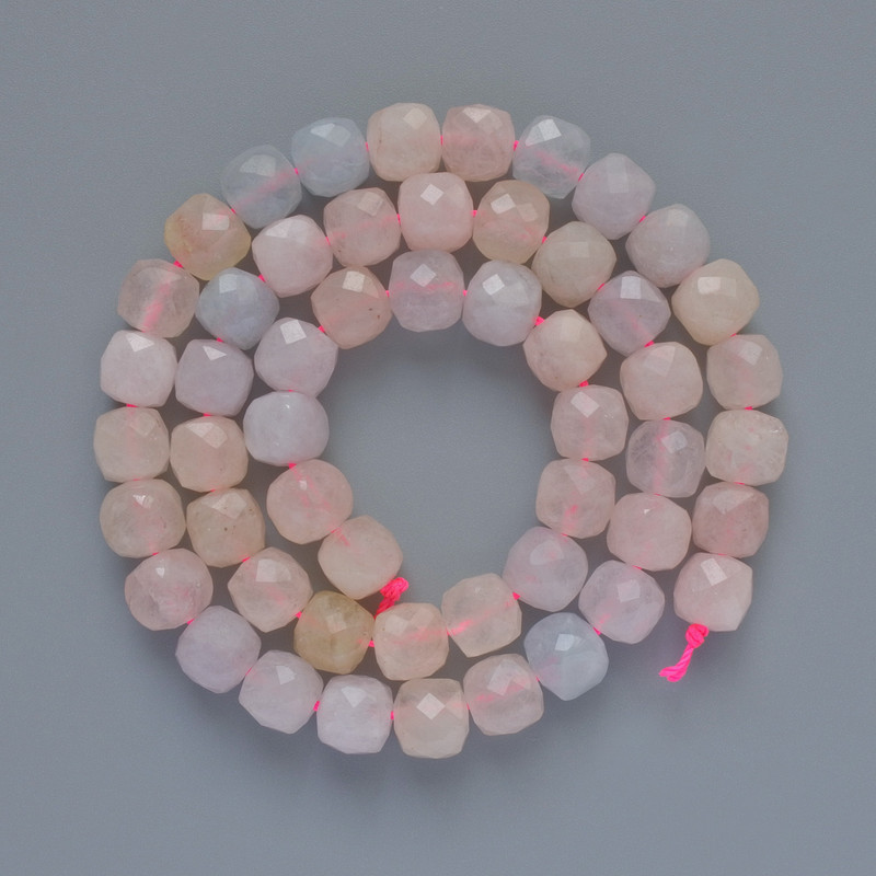Morganite beads, natural gemstone, faceted cube, diameter 7.5 mm, length 38 cm on a thread