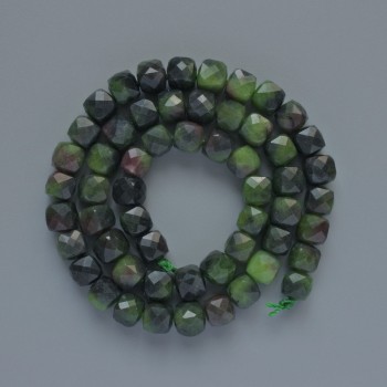 Zoisite Beads, Natural Stone, Faceted Cubes, 7mm Diameter, 38cm Length on Thread