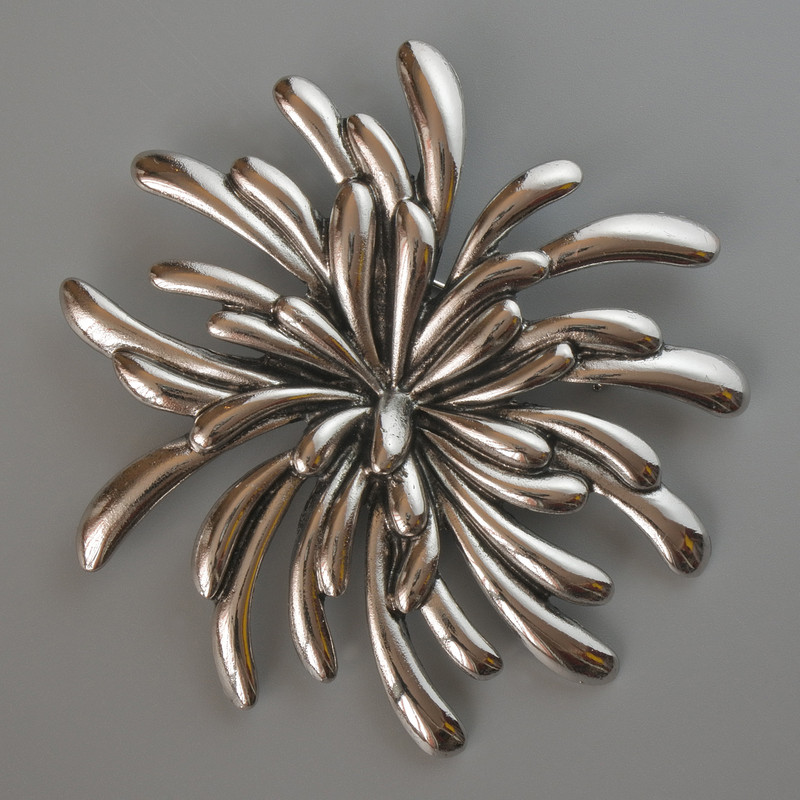 Chrysanthemum Flower Brooch-Pendant, Silver-Tone Metal, 75x72 mm