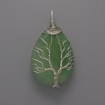 Jade pendant in a silver-wrapped setting, diameter 44×24×9 mm+