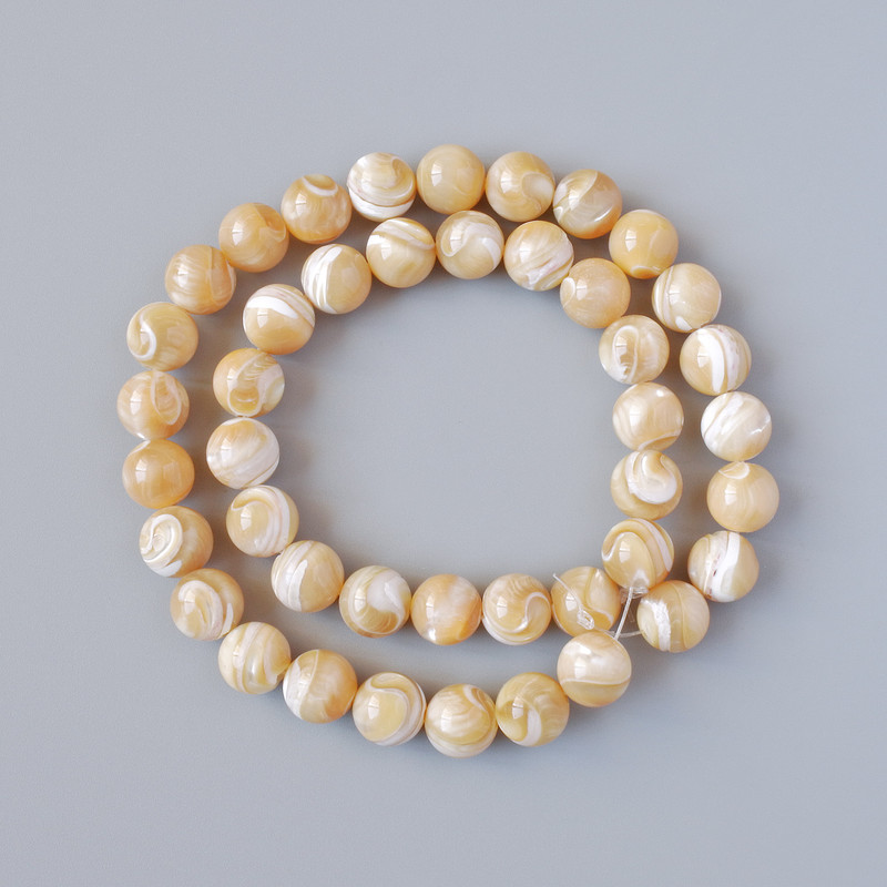 Beads Mother-of-Pearl Beige Natural Smooth Bead, 9 mm diameter ±, 39 cm length ± on thread