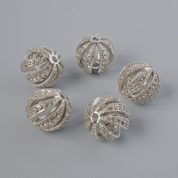 Bead insert finding, diameter 11.5×12 mm, hole diameter 2 mm, silver metal color, 1 pc