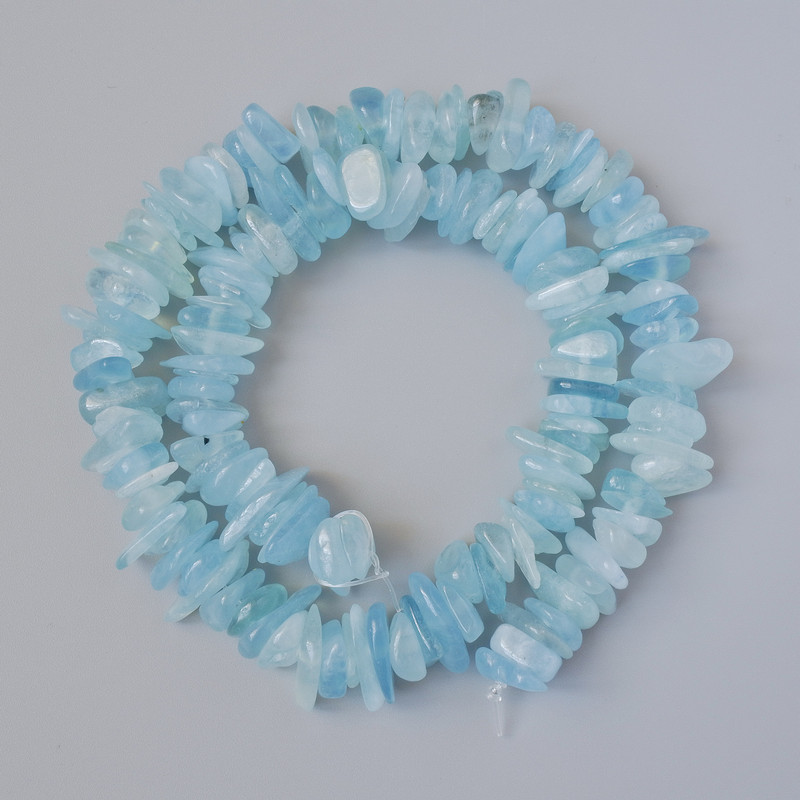 Aquamarine Beads, Natural Stone Chips, Diameter 11x3 mm, Length 39 cm on beading thread