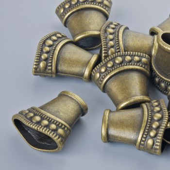End cap hardware, bronze color metal, 15×15×8 mm, hole diameter 6×3.9 mm, pack of 10