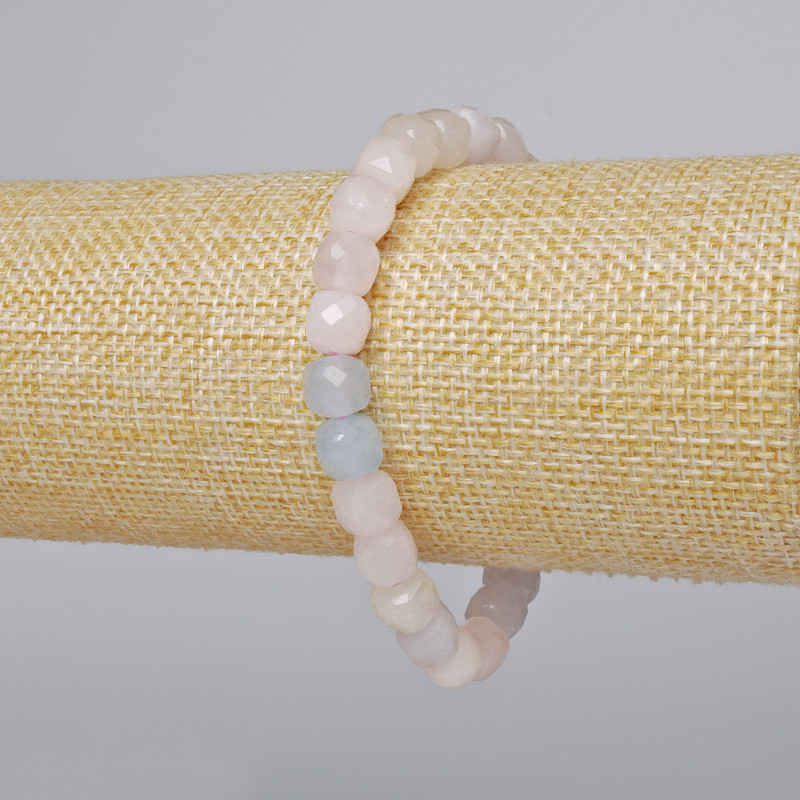 Morganite bracelet with natural stone, faceted cube beads, diameter 7.5 mm ±, length 18 cm ± (stretch)