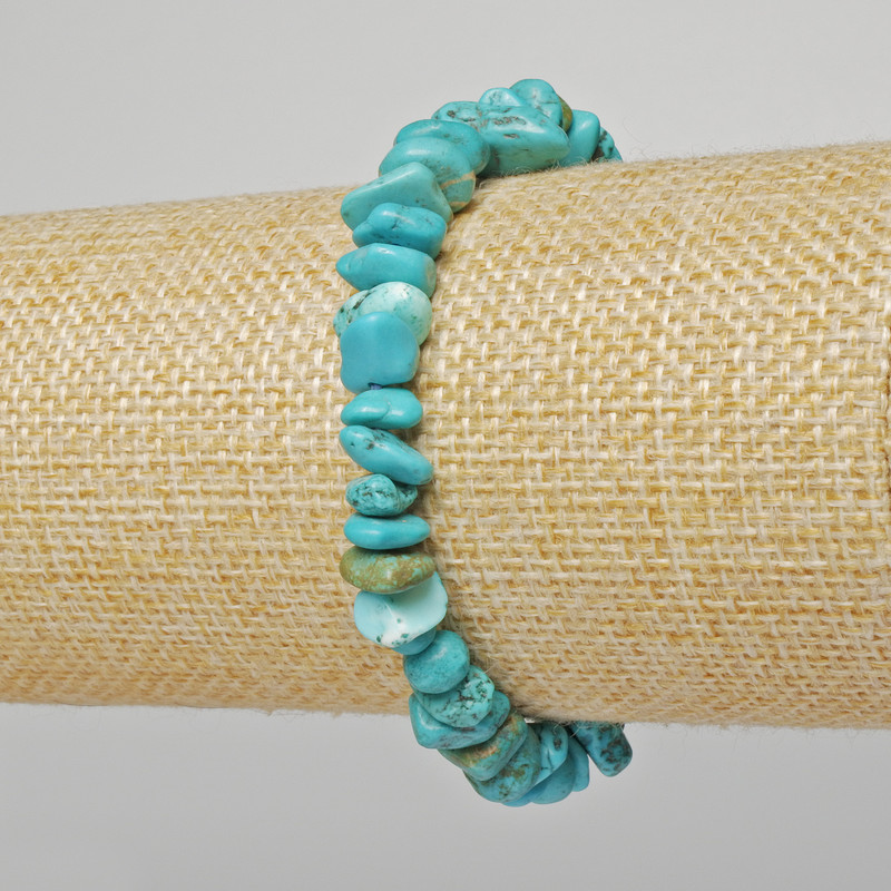 Howlite bracelet toned to turquoise with chips, diameter 8x4 mm ±, length 18 cm ± (stretch)