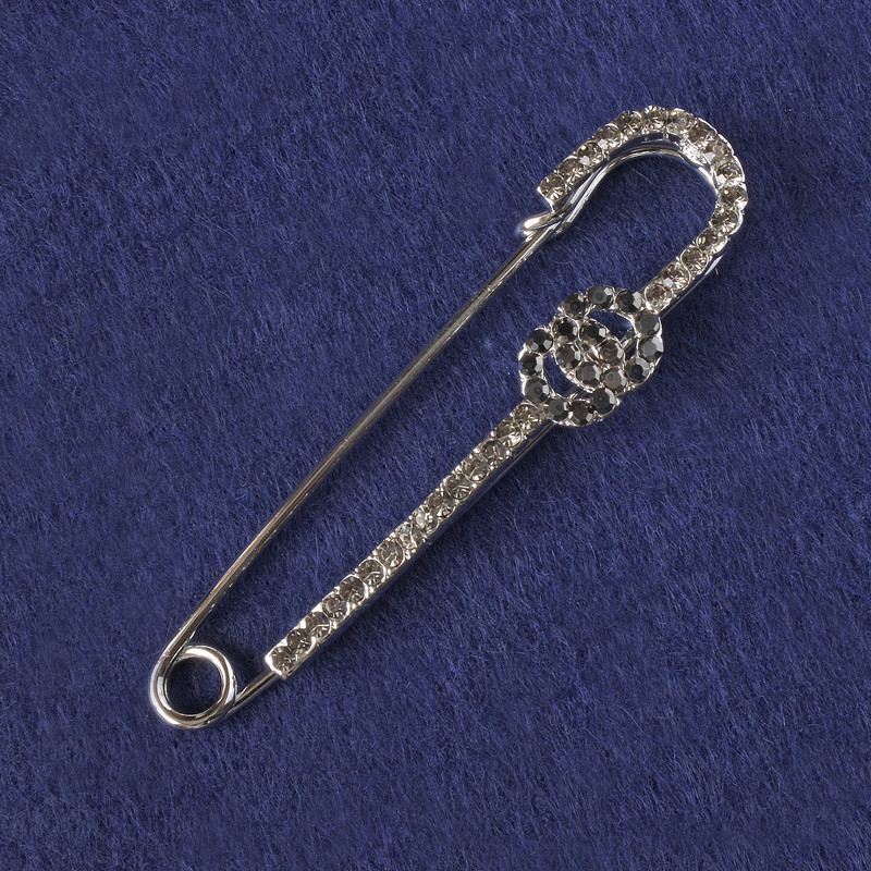 Brooch-pin with Black Rhinestones 71x16mm+