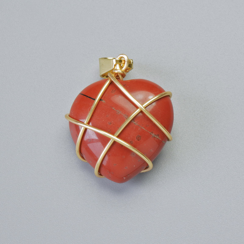 Pendant 'Heart' with Red Jasper in Golden Woven Setting, diameter 20x20mm±, length 30mm±