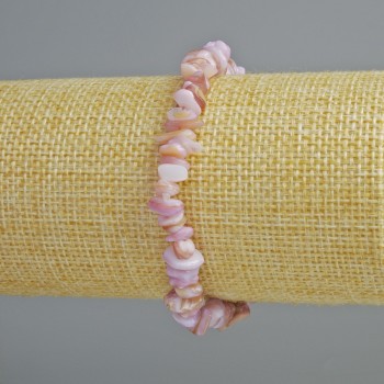 Bracelet with lilac-toned mother-of-pearl chips, diameter 7x2 mm ±, length 18 cm ± (stretch)