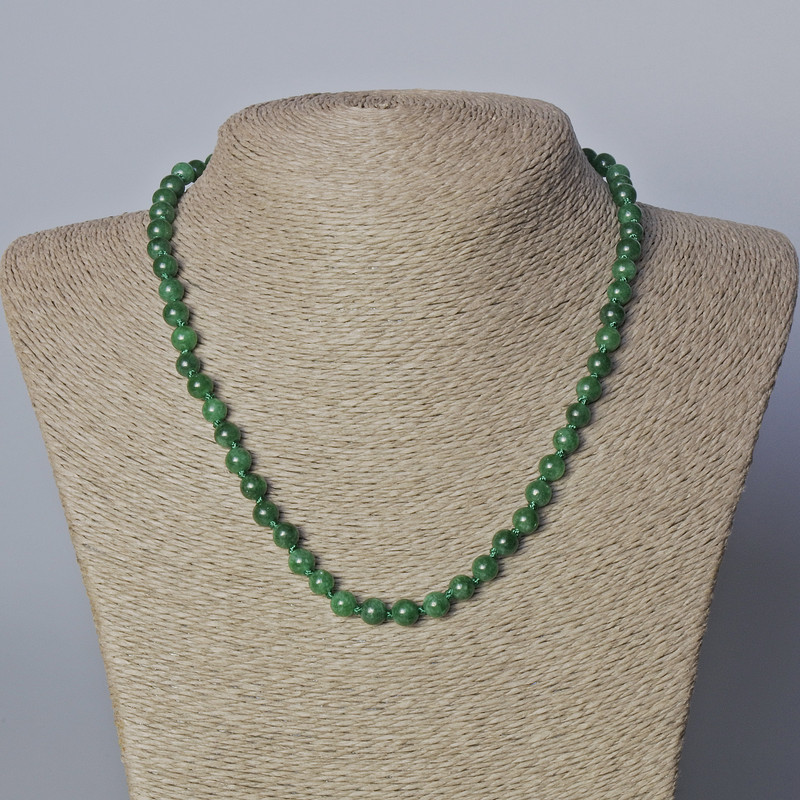 Chrysoprase Necklace, natural stone, smooth beads, diameter 6.5 mm, length 45-46 cm