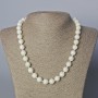 Necklace with natural mother-of-pearl beads, smooth, 10 mm diameter, 45–50 cm long