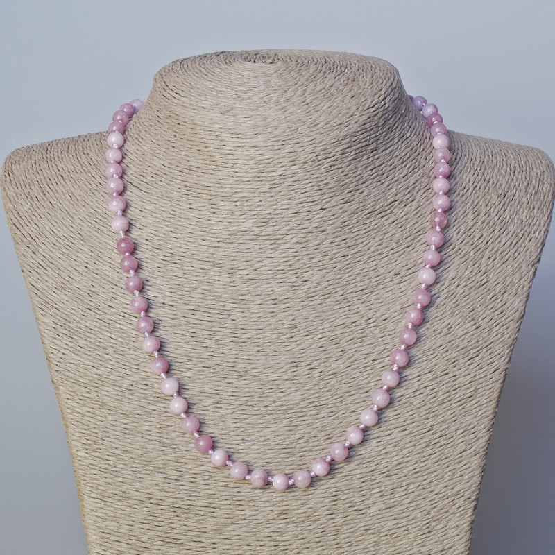 Kunzite Imitation Necklace, Smooth Bead, 6 mm Diameter, Length 45–50 cm