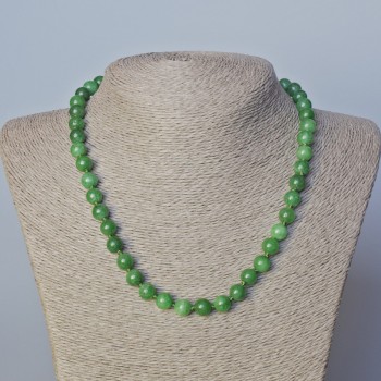 Chrysoprase Necklace, Natural Stone, Smooth Beads, 8.5 mm Diameter, 45–48 cm Length
