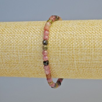 Bracelet with natural tourmaline, faceted cube beads, diameter 4-5 mm ± (stretch), length 18 cm+