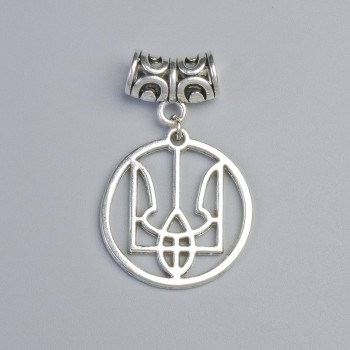 Pendant 'Coat of Arms', diameter 25 mm ±, length 40 mm ±, silver-colored metal