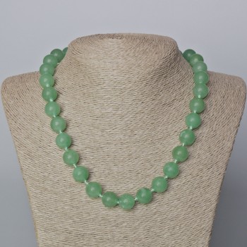Nephrite necklace with natural stone, smooth beads, 12 mm diameter, 45–48 cm length