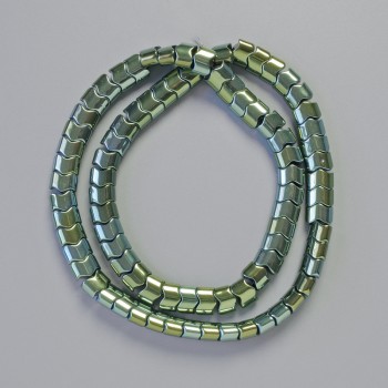 Hematite beads in a zigzag serpentine wave pattern, green chameleon color, diameter 7×5×5 mm, length about 42 cm necklace