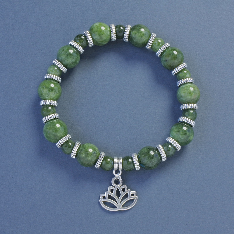Jadeite bracelet, 10mm diameter ±, 6mm diameter ±, 18cm length ±, stretch with Tree pendant