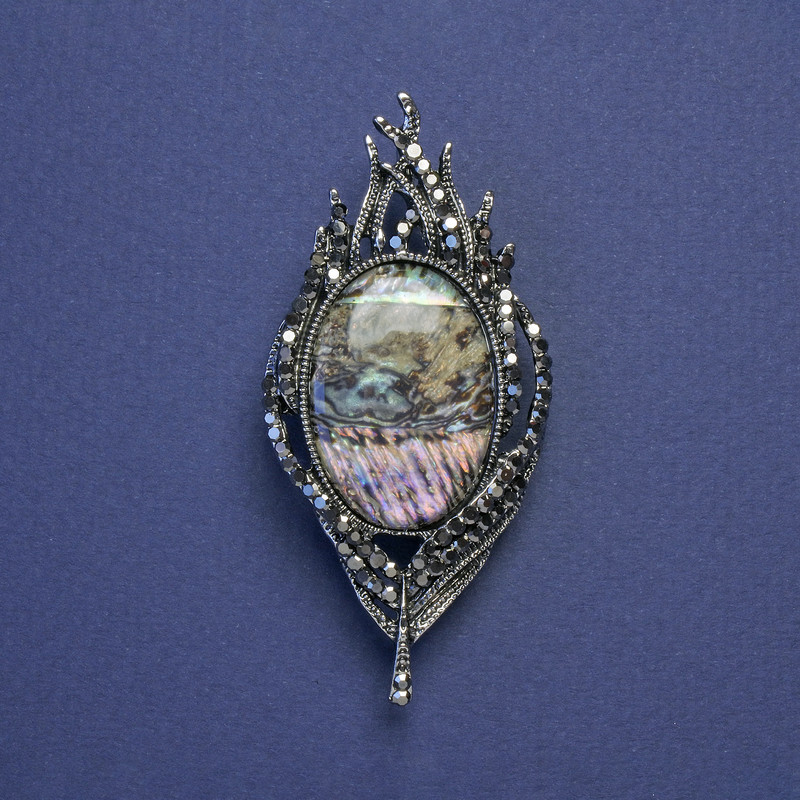 Feather Brooch-Pendant with Chalcedony, Gray Rhinestones, Silver-Tone Metal 65x30 mm+