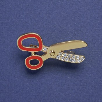 Brooch 'Scissors' with red enamel and white crystals, gold-tone metal, 32×18mm+