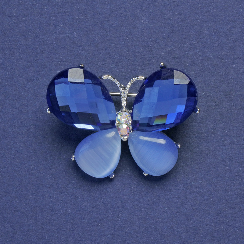 Brooch-Pendant 'Butterfly' with Blue Crystals and Light Blue Cat's Eye, Silver Metal Color, 22x27mm+