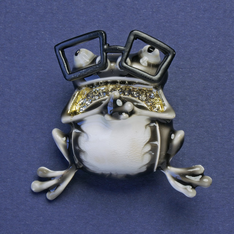 Brooch-Pendant Frog in Glasses Black and White Enamel Gray Crystals Gold-Tone Metal 38x35 mm +