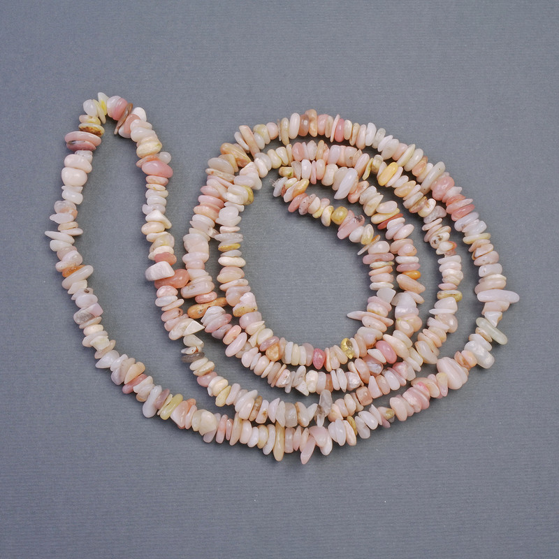 Beads natural stone Pink Opal chip on thread, diameter 9x4-4x2 mm+-, length 78 cm+
