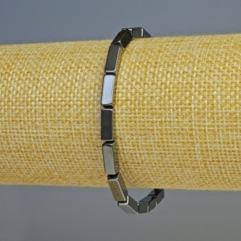 Hematite bracelet, rectangular shape, black color, 10x4 mm beads, 18 cm length, stretch