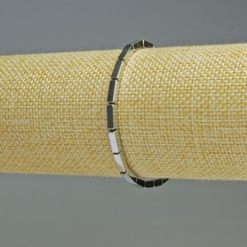 Hematite bracelet, rectangular, silver color, 9×3 mm elements, length 18 cm, stretch