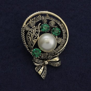 Boutonniere Brooch with White Pearl and Green Rhinestones 50x34mm ± Silver-Tone Metal
