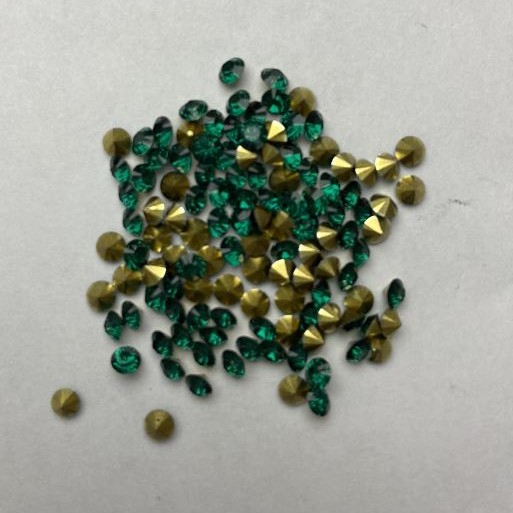 Green rhinestones, 2 mm diameter, pack 3 g (±)