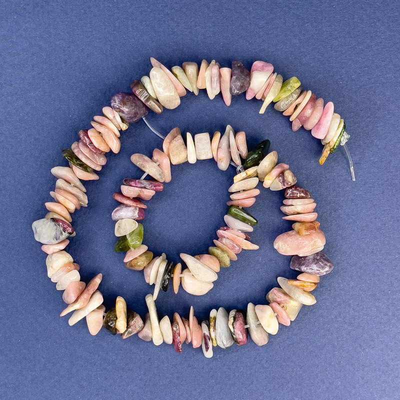 Tourmaline Beads on a String Natural Stone Chips, diameter 10-14x3mm +