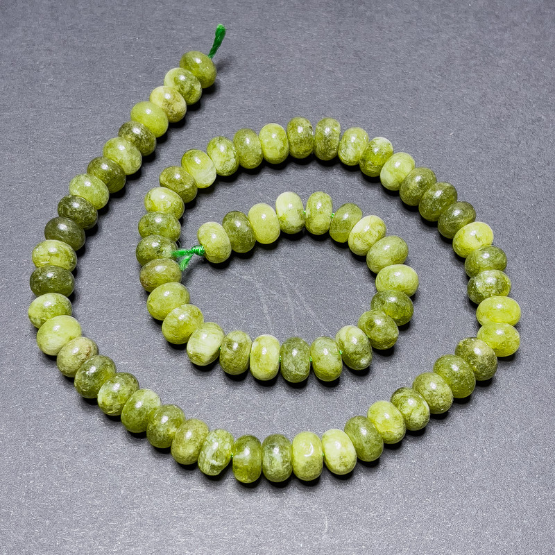 Jadeite Rondelle Beads on a Thread, Diameter 8x5 mm, Length 38 cm