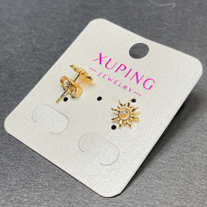 Xuping stud earrings with white crystal, 9 mm, 18K gold plated
