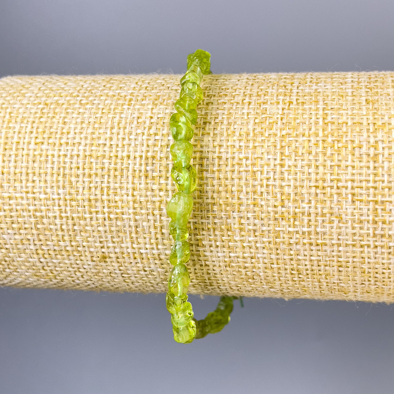 Chrysoprase Bracelet with Unpolished Stone, 5x5 mm Beads, 18 cm Length, Stretch