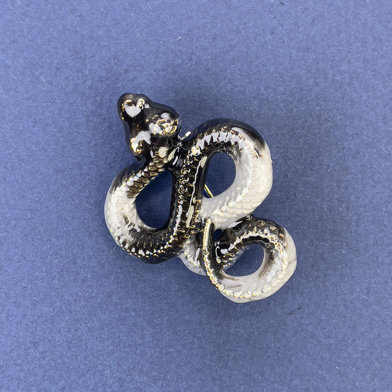 Snake Brooch-Pendant Gray Enamel Silver-Tone Metal 40x31mm +