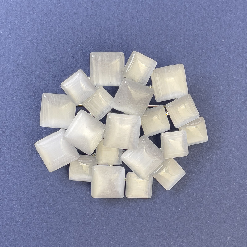 Brooch-Pendant Cat's Eye Accent in Silver-Tone Metal 44x49 mm+