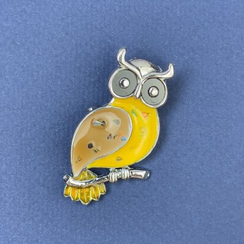 Brooch pendant Owl Haliotis, yellow and black enamel, silver-tone metal, diameter 23 mm, length 45 mm