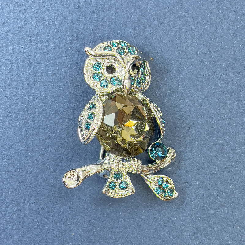 Owl brooch-pendant with blue crystals, gray crystal, silver-toned metal, diameter 26 mm, length 36 mm