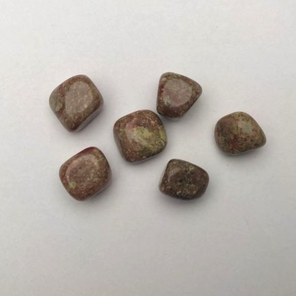 Souvenir Natural Epidote Stone (Jasper Variety) Tumbling 20x17 mm (+-) Packaging 100 g