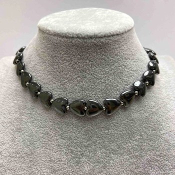 Hematite Heart Choker, diameter 12mm ±, with metal inserts 3mm ±, and a clasp closure, length 38cm ±, extension chain
