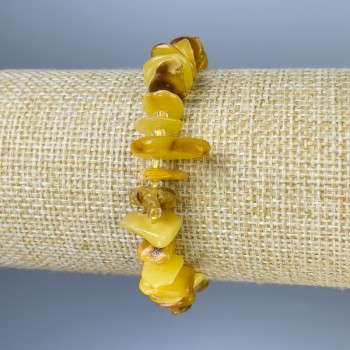 Amber crumb bracelet, diameter 8-12×2-4 mm ± with beads, length 18 mm ± stretch