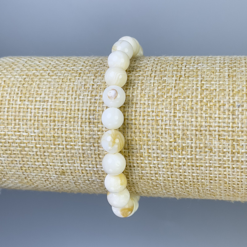 Mother-of-pearl bracelet with smooth beads, 8 mm diameter, 18 mm length, stretch