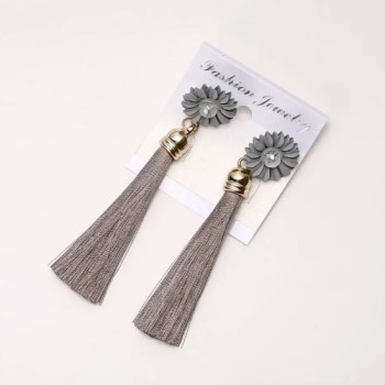 Tassel Earrings 'Chrysanthemums' Gray, 9 cm long