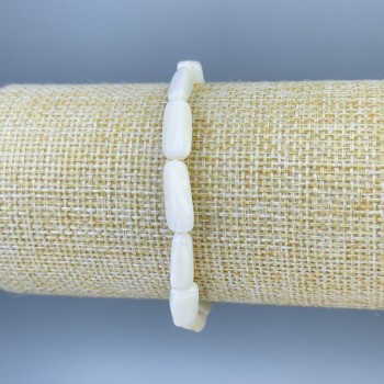 Bracelet of natural mother-of-pearl, faceted 14x5 mm beads, length 18 mm, stretch